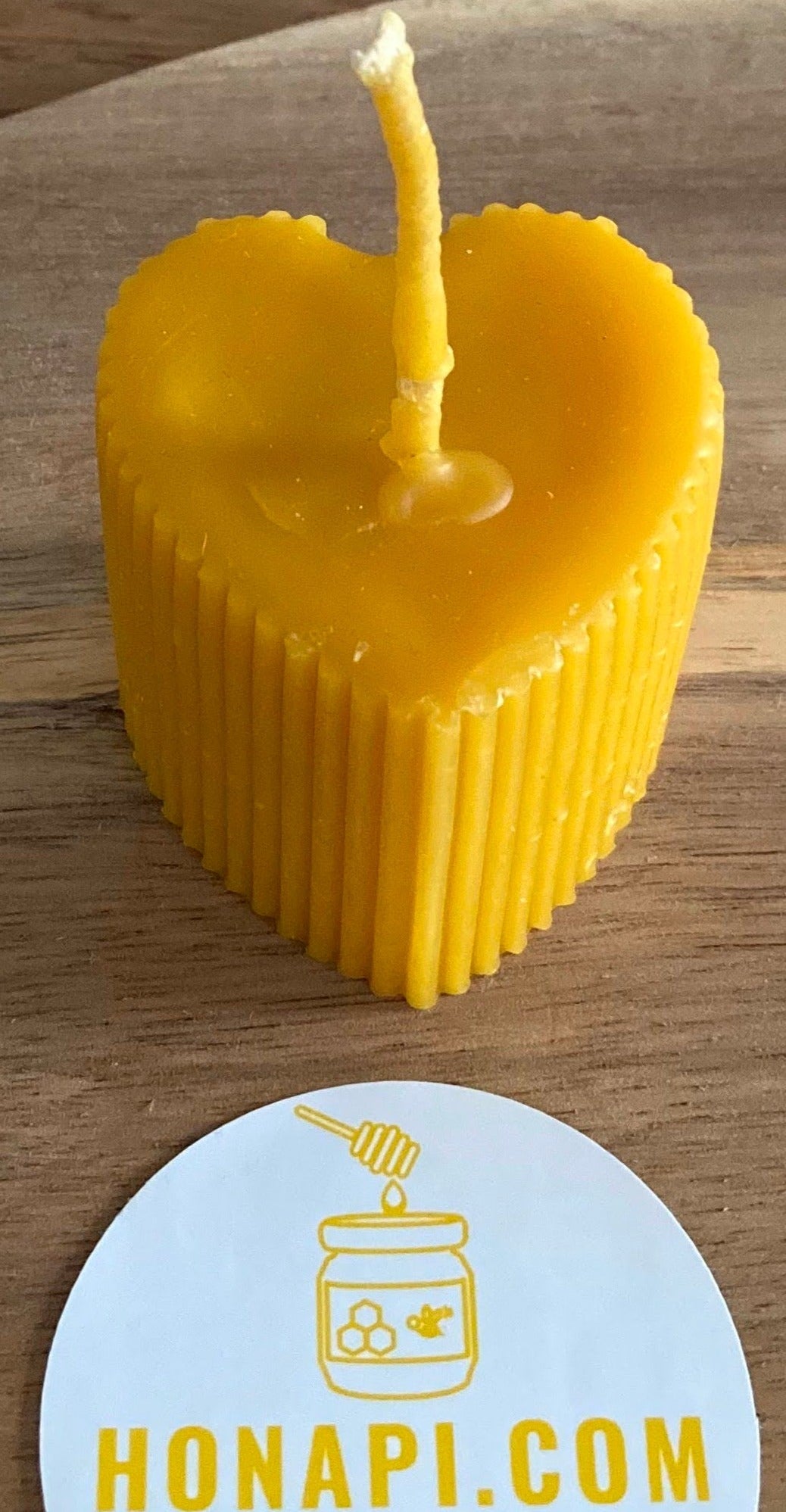 Bougie coeur en cire d'abeille - Honapi