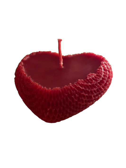 Bougie Cœur alvéolée – Cire d’Abeille Artisanale (Rouge Passion)